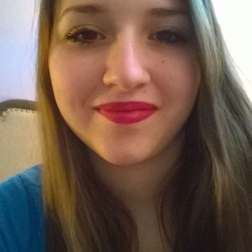 Meet your Posher, Gabby